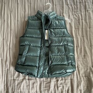 New with tags J Crew vest!
